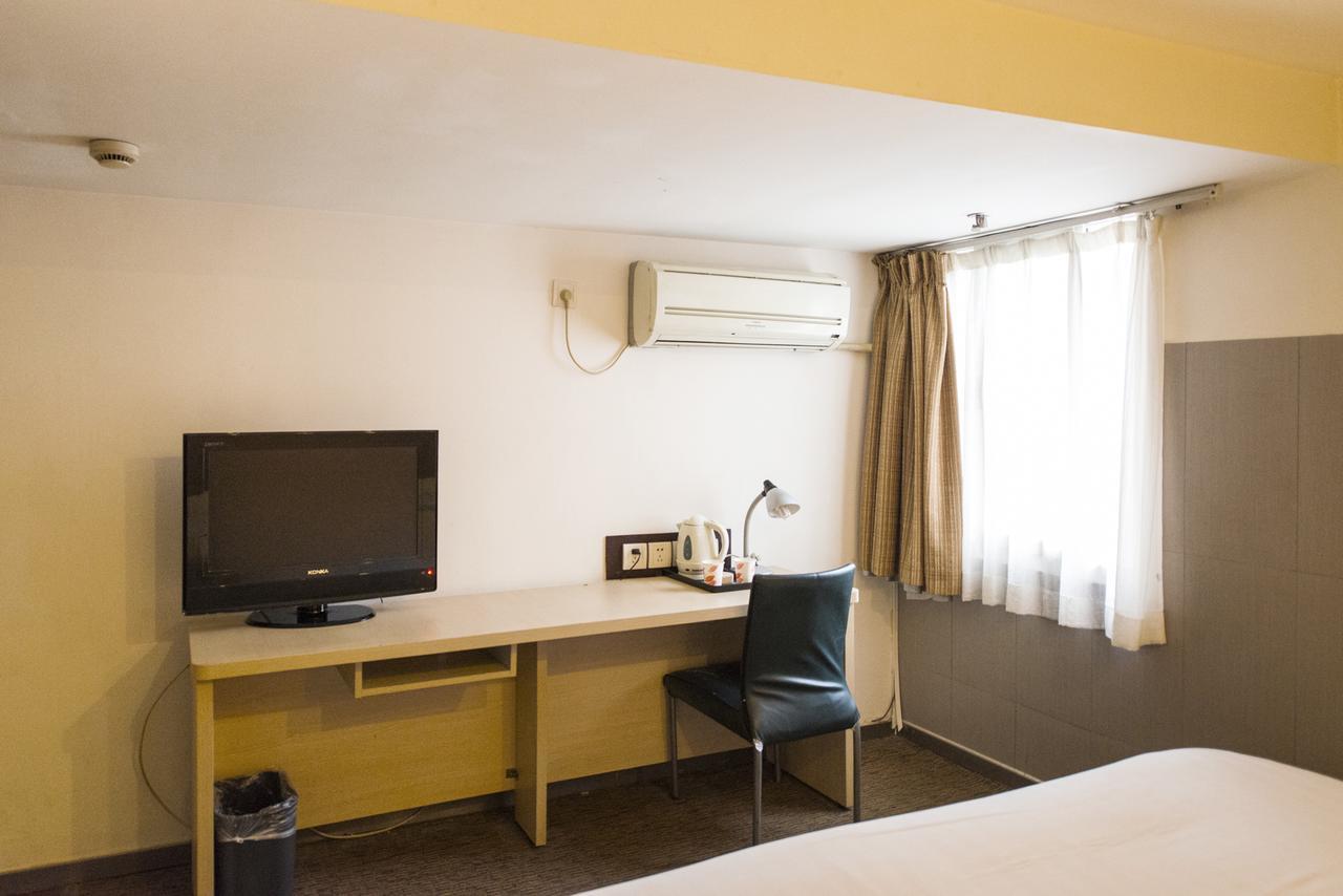 Motel Chongqing Jiefangbai Hongyadong Pedestrian Street Zewnętrze zdjęcie