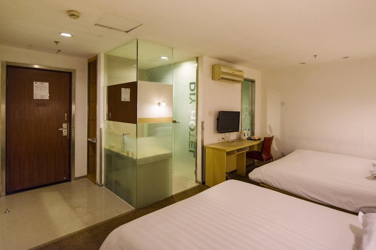 Motel Chongqing Jiefangbai Hongyadong Pedestrian Street Zewnętrze zdjęcie