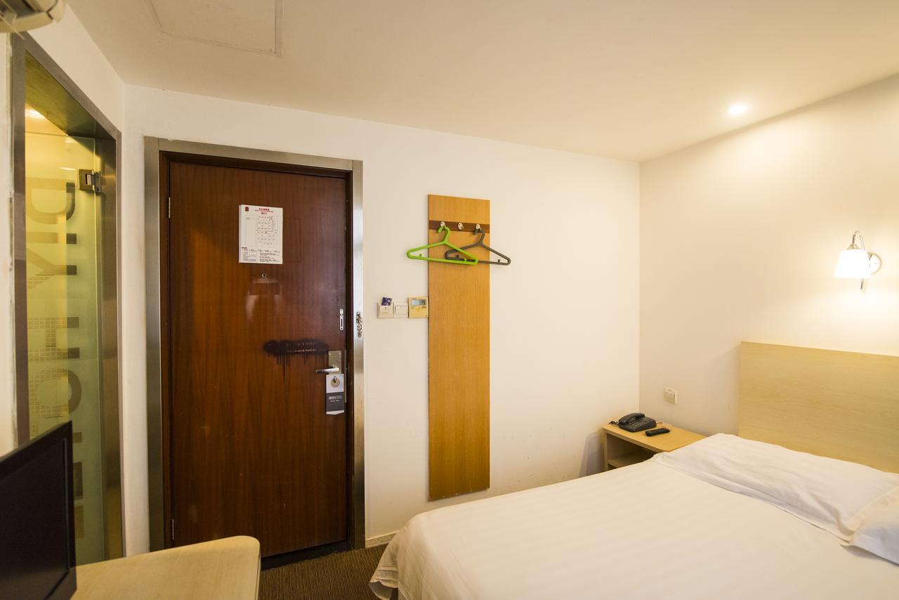 Motel Chongqing Jiefangbai Hongyadong Pedestrian Street Zewnętrze zdjęcie